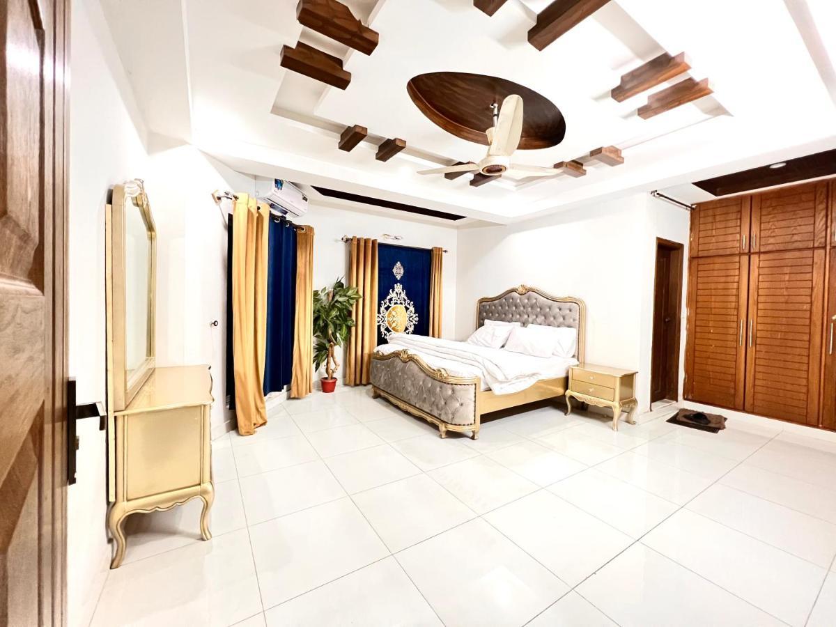 Luxury Executive 2Bedroom Apartment Convenient And Nice Location Islamabad Bagian luar foto