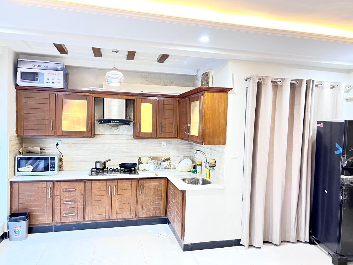 Luxury Executive 2Bedroom Apartment Convenient And Nice Location Islamabad Bagian luar foto